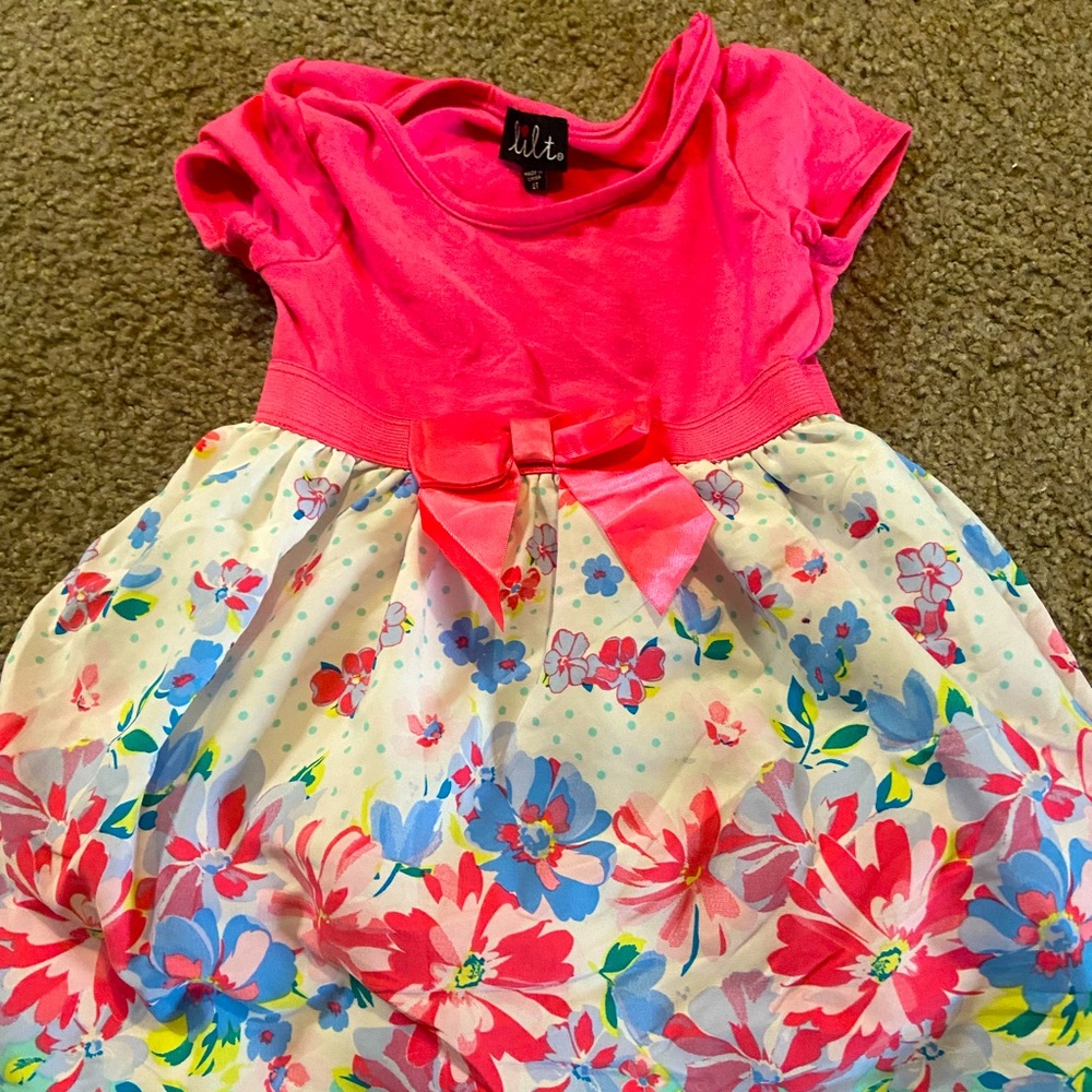 Girls dress